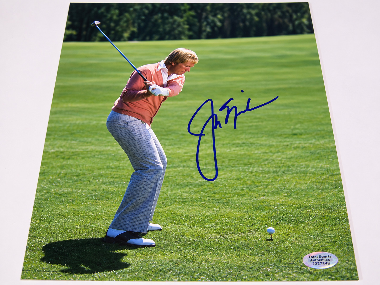 Jack Nicklaus Hand Signed 8.5x11 Photo w/COA