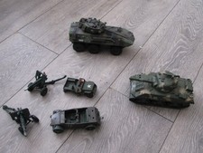 Vintage Britains, New Ray etc Maßstab 1:32 Diecast und Plastik Fahrzeuge