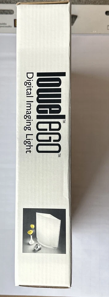Lowel Ego TM Digital Imaging Light - New Old Stock. Copyright 2005 - Image 3 of 4