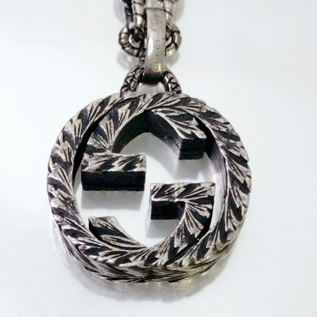 GUCCI Interlocking G Arabesque Silver Necklace Un… - image 2