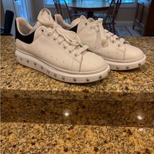 Alexander McQueen Oversized Sneakers White Le...