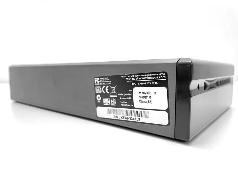 iomega StorCenter NAS network drive gigabit ethernet 1TB 3TB 1-bay SMB1 - Immagine 3 di 4