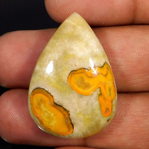 Collana con pendolo in pietra preziosa d'oro: pendente a punta in pietra naturale - Italia
