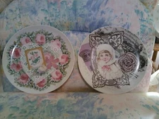 Gloria Vanderbilt Set of 2 "Fond Memories"  Collector Plates 8" by Sigma 