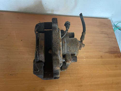 Original Bremssattel vorne links VW Passat 3C EOS Golf 5 V 6 VI Touran 1T