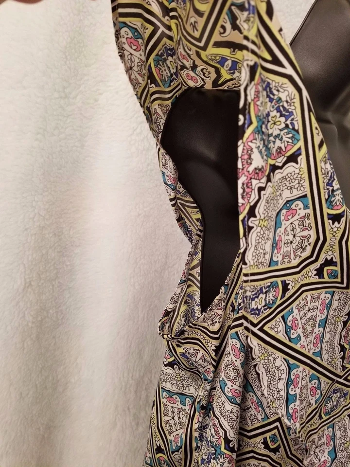 Attention Womens Shirt Top Blouse Size XL X Large Multicolor Floral Striped - Image 3 of 4