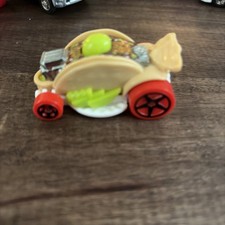 2020 Hot Wheels Car De Asada Taco GRX26 1:64 Diecast Toy Race Car