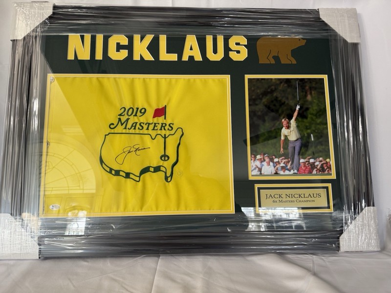 Jack Nicklaus Signed 2019 Masters Golf Flag Beckett Authenticated Original 20x30