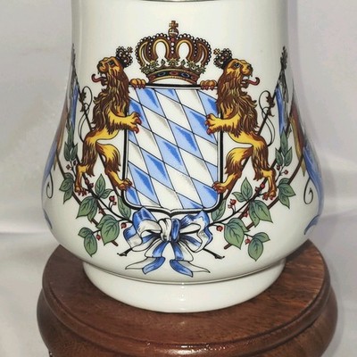 Dr. Merkle Atelier Crest Lions Pewter Lidded Porcelain Hand Decorated Beer Stein