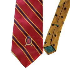 Tommy Hilfiger Mens Red Striped Crest Italian Silk Tie USA Made 48x3