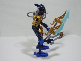 LEGO BIONICLE GLATORIAN TARIX (8981) COMPLETE WITH SPIKED FRUIT *FREE SHIPPING*