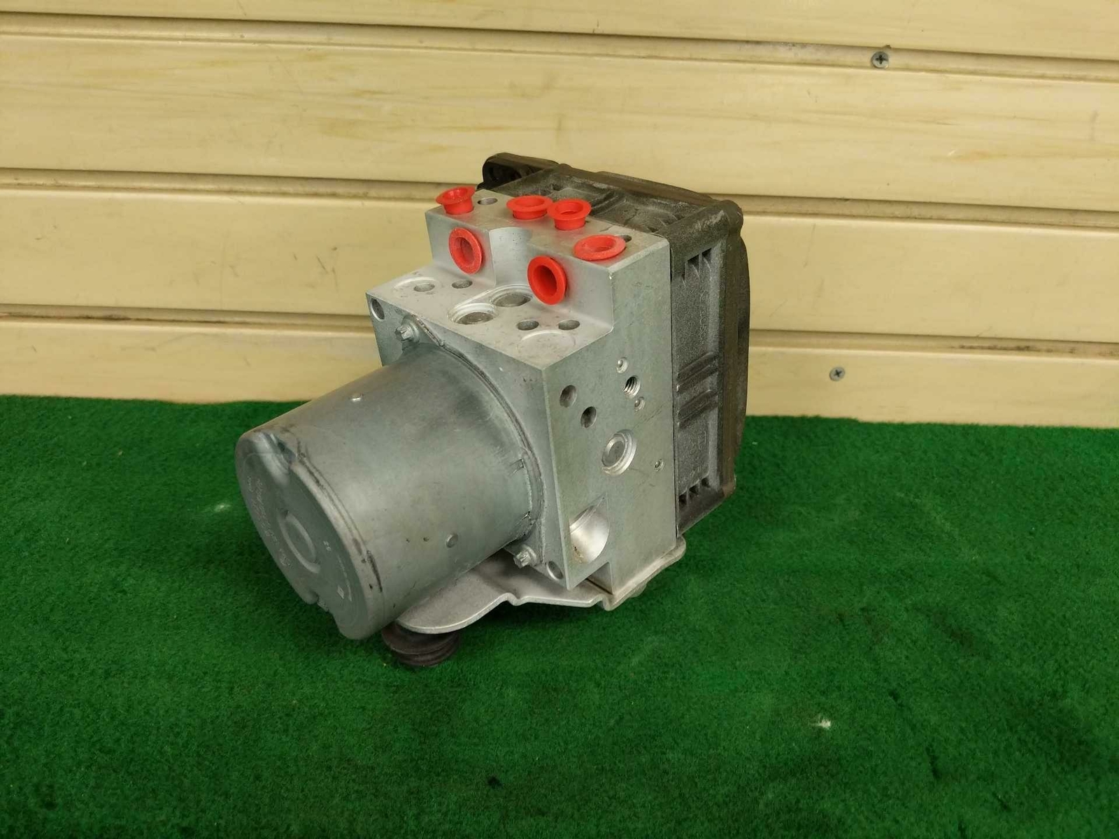 2015 Lamborghini Huracan LP 610-4 ABS Anti-Lock Brake Control Unit Assembly