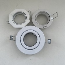 3 X WHITE DOWNLIGHT JOBLOT CEILING SPOTLIGHT MIXED SIZE