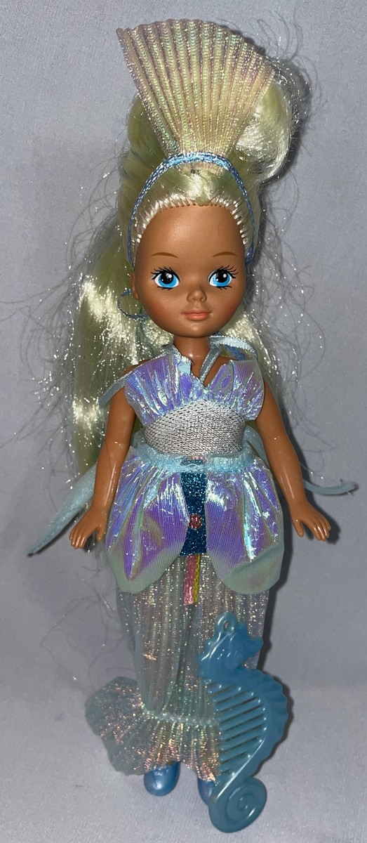 1986 Lady Lovely Locks Enchanted Island Maiden Goldenwaves Doll
