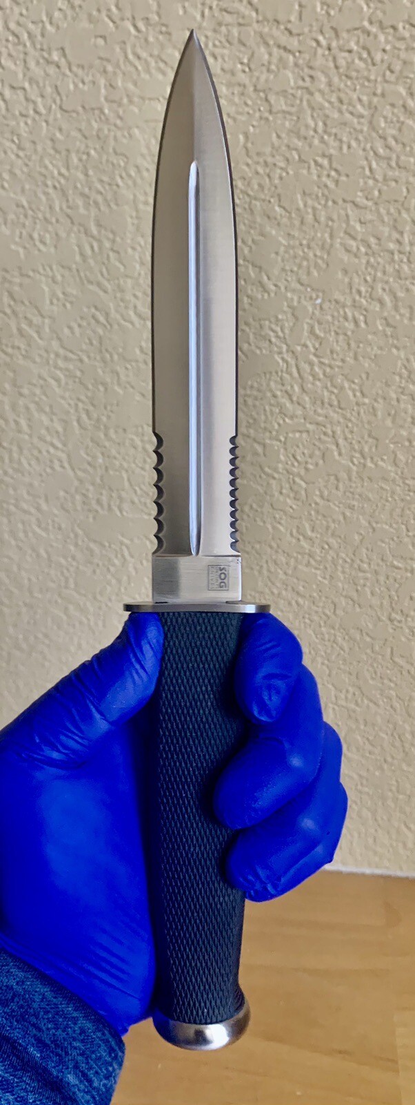 SOG Full Tang Serrated Fixed Blade Dagger Blood Groove Knife w/Sheath 