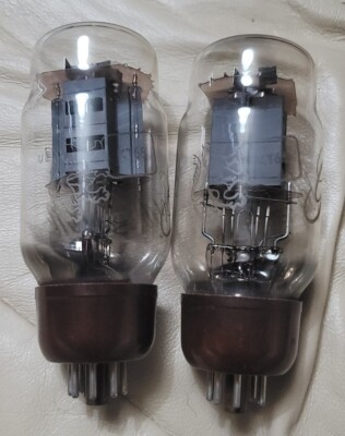 Original Vintage Pair of Genalex KT66 Gold LION England Vacuum
