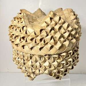 Basket Hand made Woven Hawaiian Native Lauhala Pineapple Early Mid 20th 2 Parts