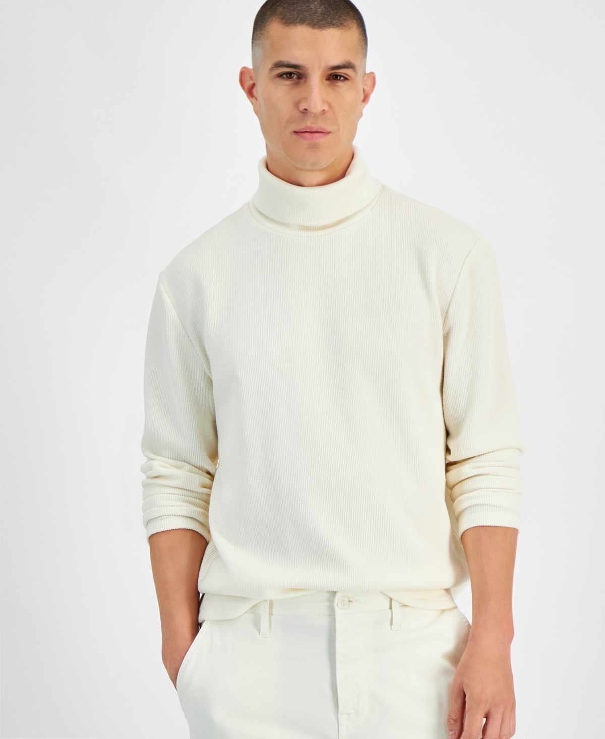 - GUESS Mens Reeves Slim Fit - XXL 6390₽