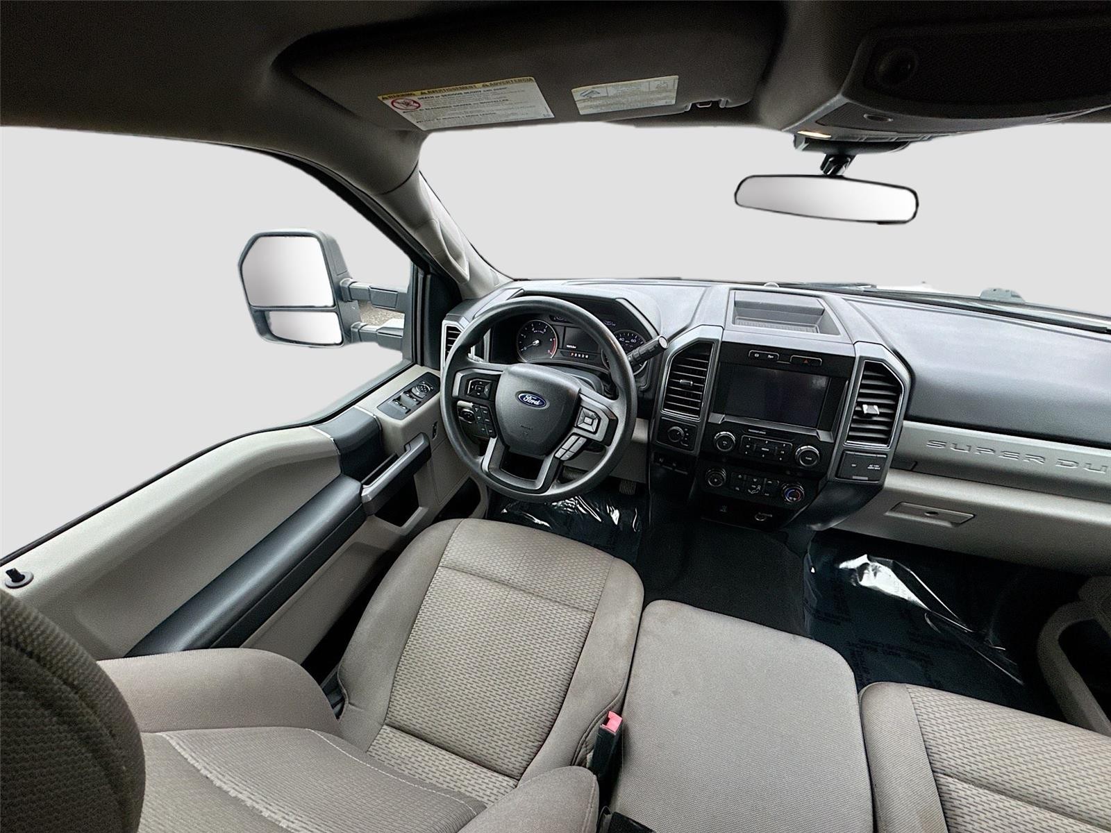 2022 Ford Super Duty F-350 DRW XLT thumbnail 21