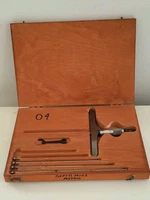 Vintage L. S. Starrett No. 445M Metric Depth Micrometer Set w/(5) Rods & Case