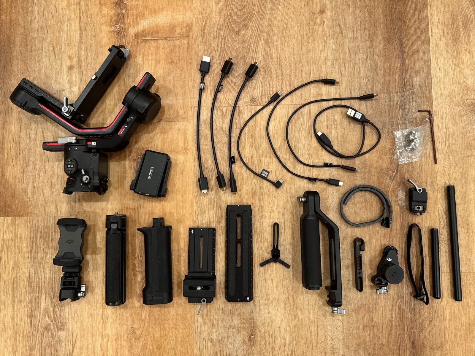 DJI RS 3 Pro Combo 3-Axis Gimbal Stabilizer