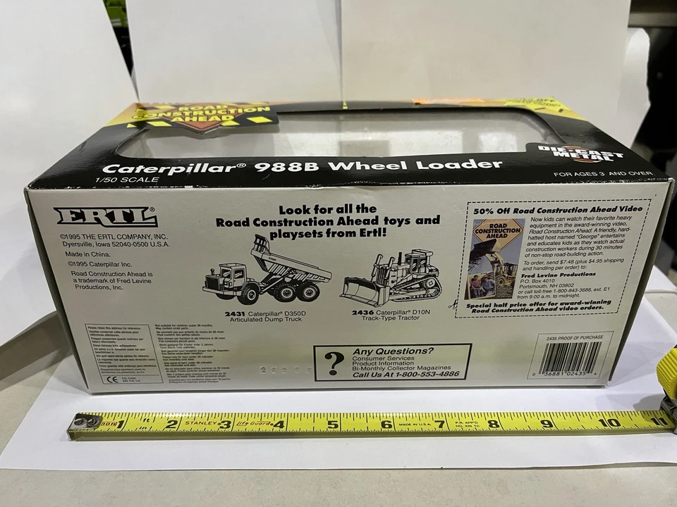 Cargadora de ruedas ERTL CAT 988B 988-B modelo fundido a presión 1:50 1995 vintage Foto 2 de 2