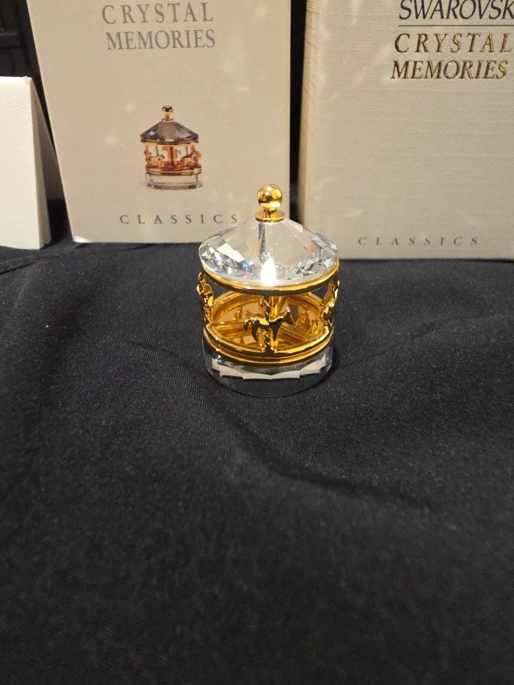 スワロフスキー クリスタルメモリーズ ミニチュア馬車ティーポットカップ 5点置物 25+ swarovski carousel for sale | Updated Oct 2026
