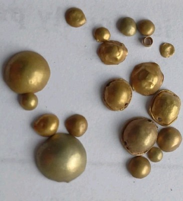 KONVOLUT 19 ANTIKE WESTASIATISCHE GOLDSCHEIBENORNAMENTE /1. Jahrtausend v. Chr./ 3,21 g