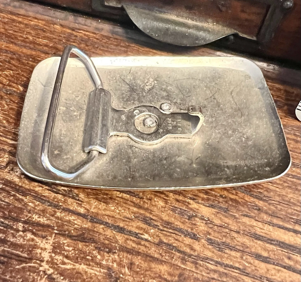 "Hebilla de cinturón de motocicleta vintage color plata - Hecho en Estados Unidos - 3"" x 2""" Foto 2 de 4