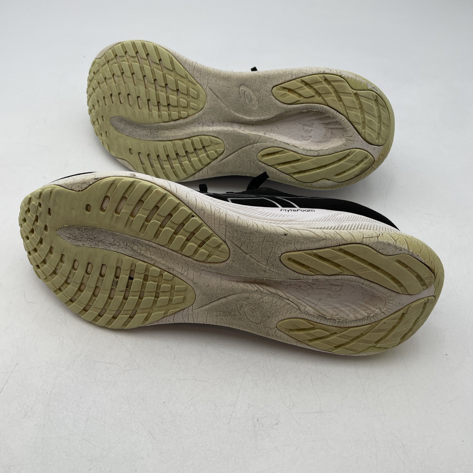 ASICS Gel Pulse 15 Running Shoes Black White Mens Size 11 Sneakers  1011B780 thumbnail 7