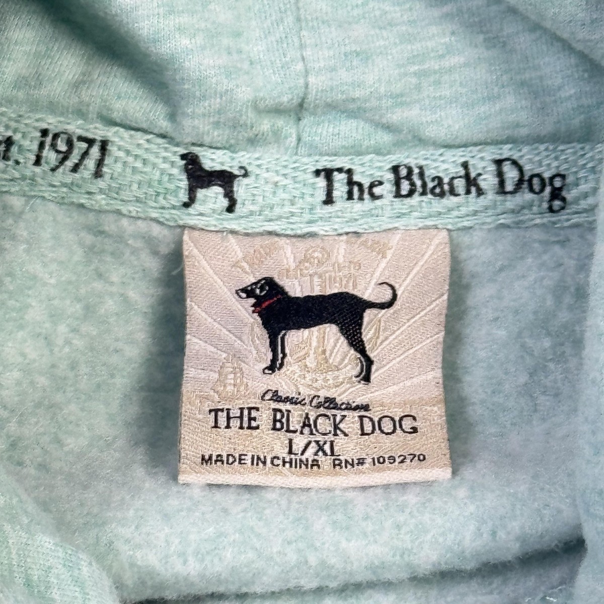 The Black Dog Hoodie Womens L/XL Green Fleece Pullover Dog Logo