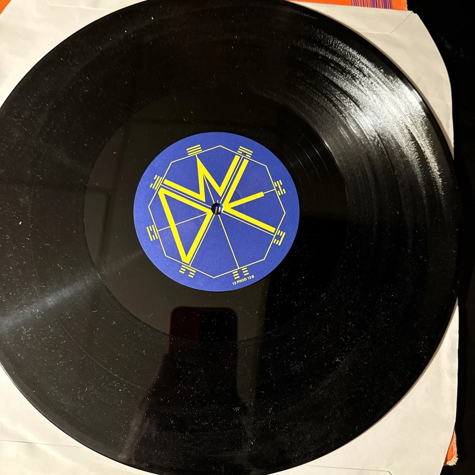 I can’t loop it out my radio world domination enterprises 12” Vinyl Single  - Image 4 of 4