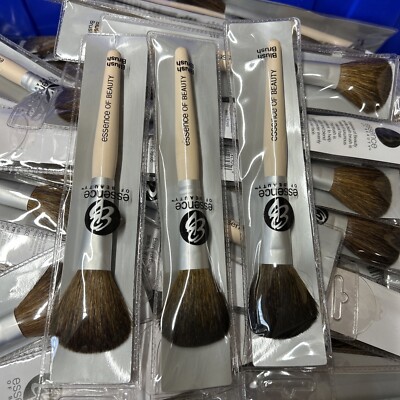 brushes Essence of Beauty Blush Brush 45205
