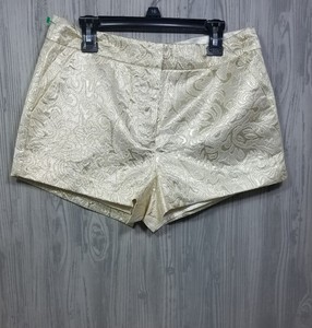 gold shorts forever 21