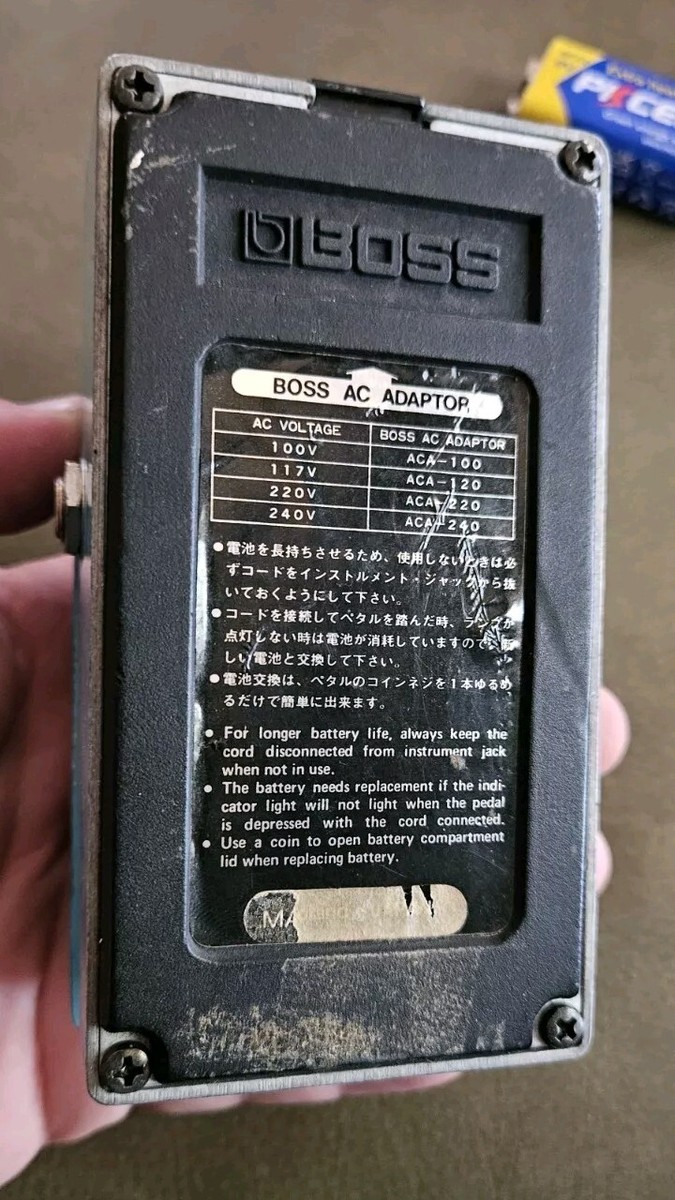 Boss CE-2 Vintage Original Chorus Electric Guitar Effect Pedal