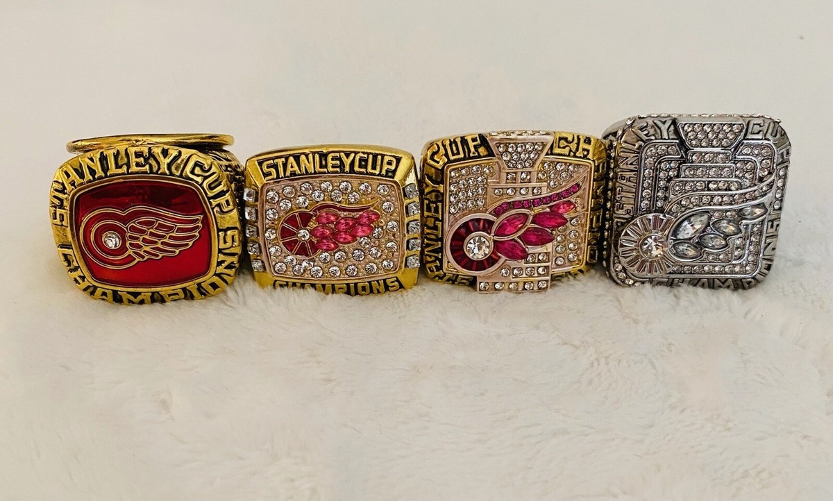 4 PCS Detroit Red Wings Stanley Cup Championship Ring Set 