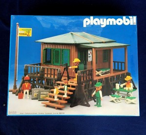 playmobil safari house