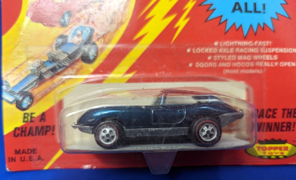 Juguetes de colección Johnny Lightning Topper Jaguar XKE - azul Foto 3 de 4