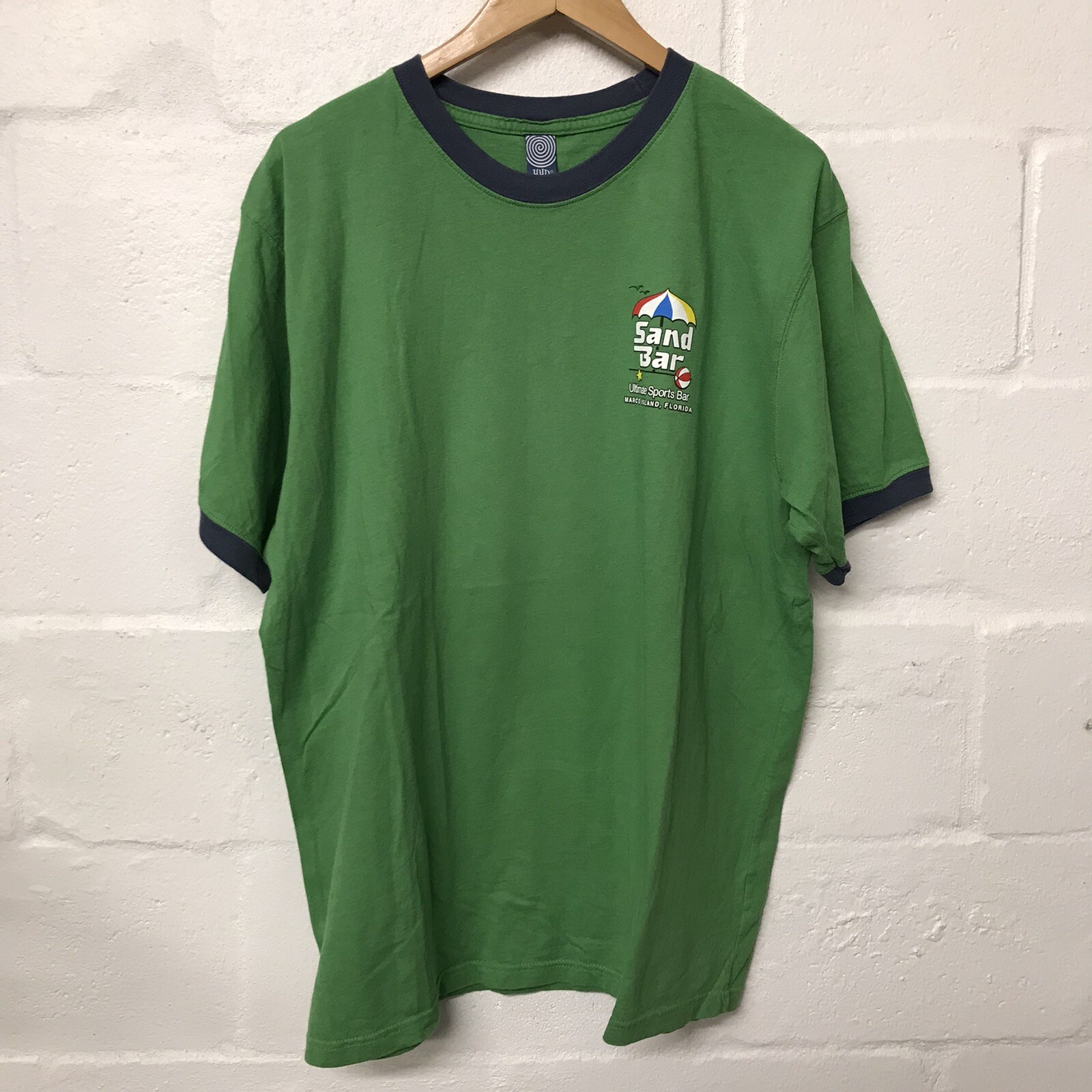 HYP Sand Bar Sports Bar Marco Island Florida Short Sl… Gem