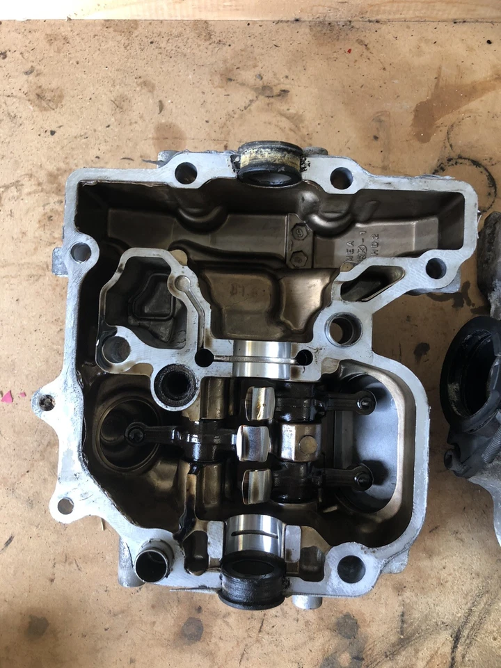 Honda VTX1300 VTX 1300R 2004 culata trasera leva brazos basculantes cubierta válvulas Foto 4 de 4