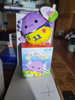 🐻Squishmallows FIFA Axolotl McDonald's Toy 2026 "Monica"