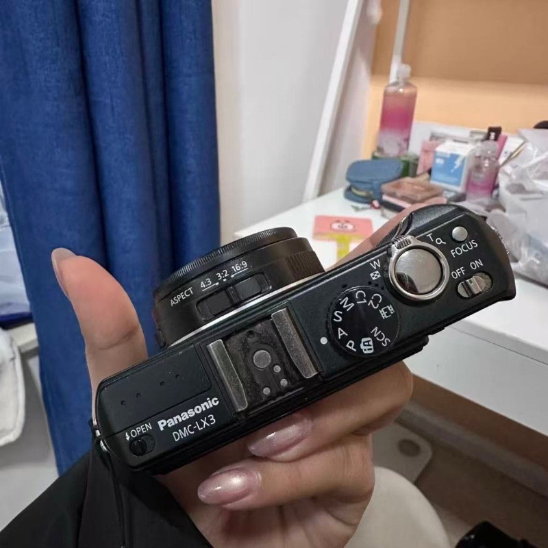 Good Condition Panasonic LUMIX DMC-LX3 Digital Camera Fully Tested