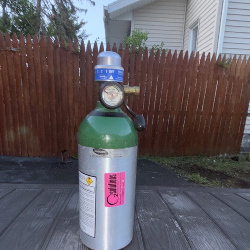 Invacare Portable Oxygen Cylinder Aluminum Green Silver with Regulator