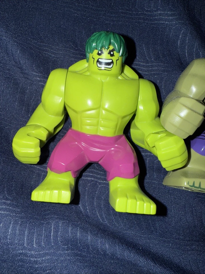 Juego de figuras de acción Marvel Superhéroe Hulk Foto 3 de 4