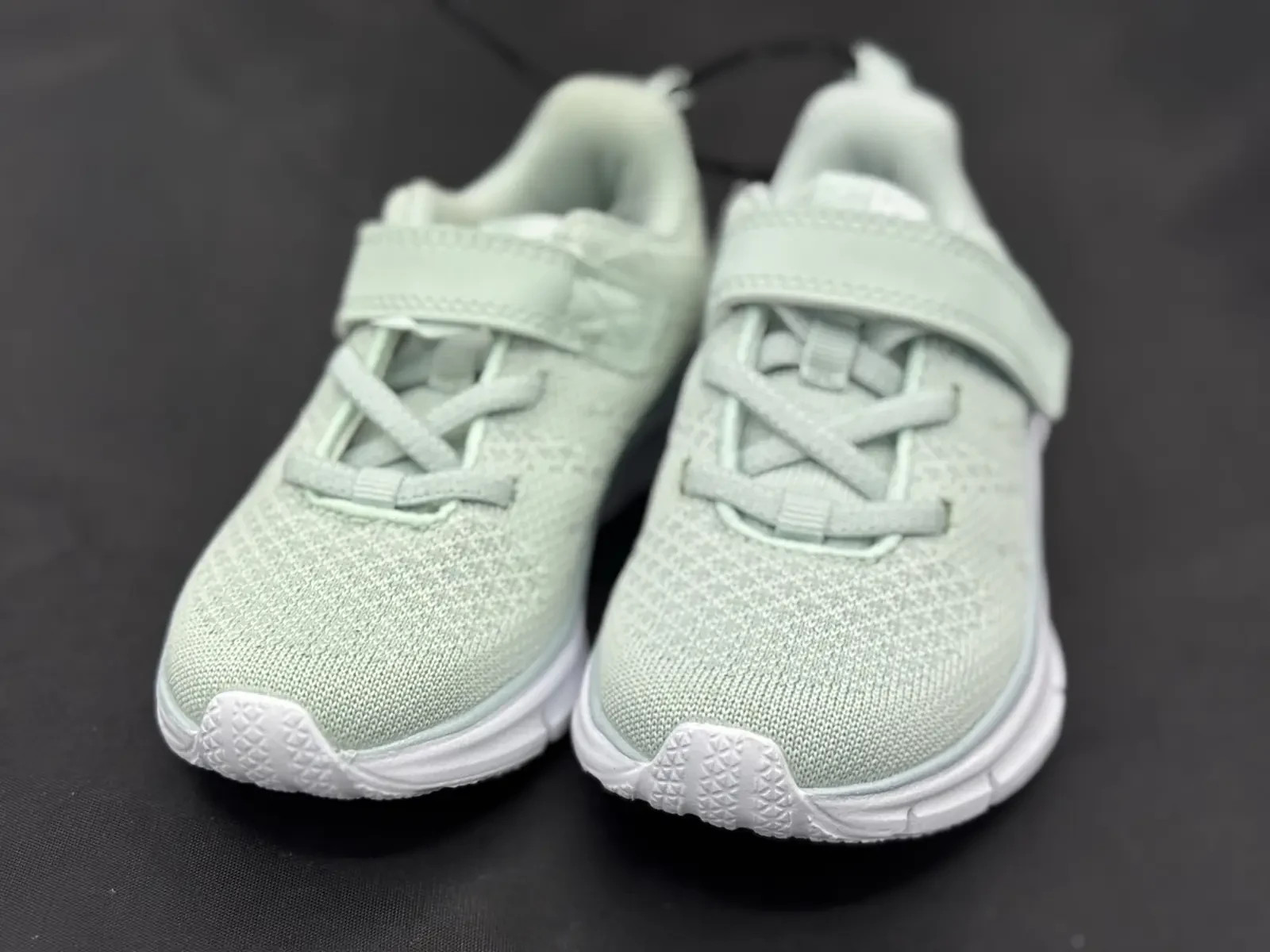 Karrimor Duma Kids Running Trainers Mint Green Hook & Loop Shoes UK C8 EU 26 image 10