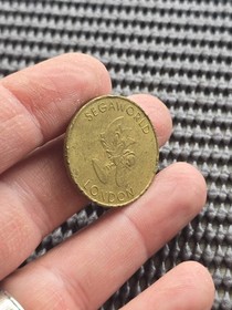 Sonic Hedgehog Welcome To Sega World Ride Coin Token Rare Promo GENESIS SATURN