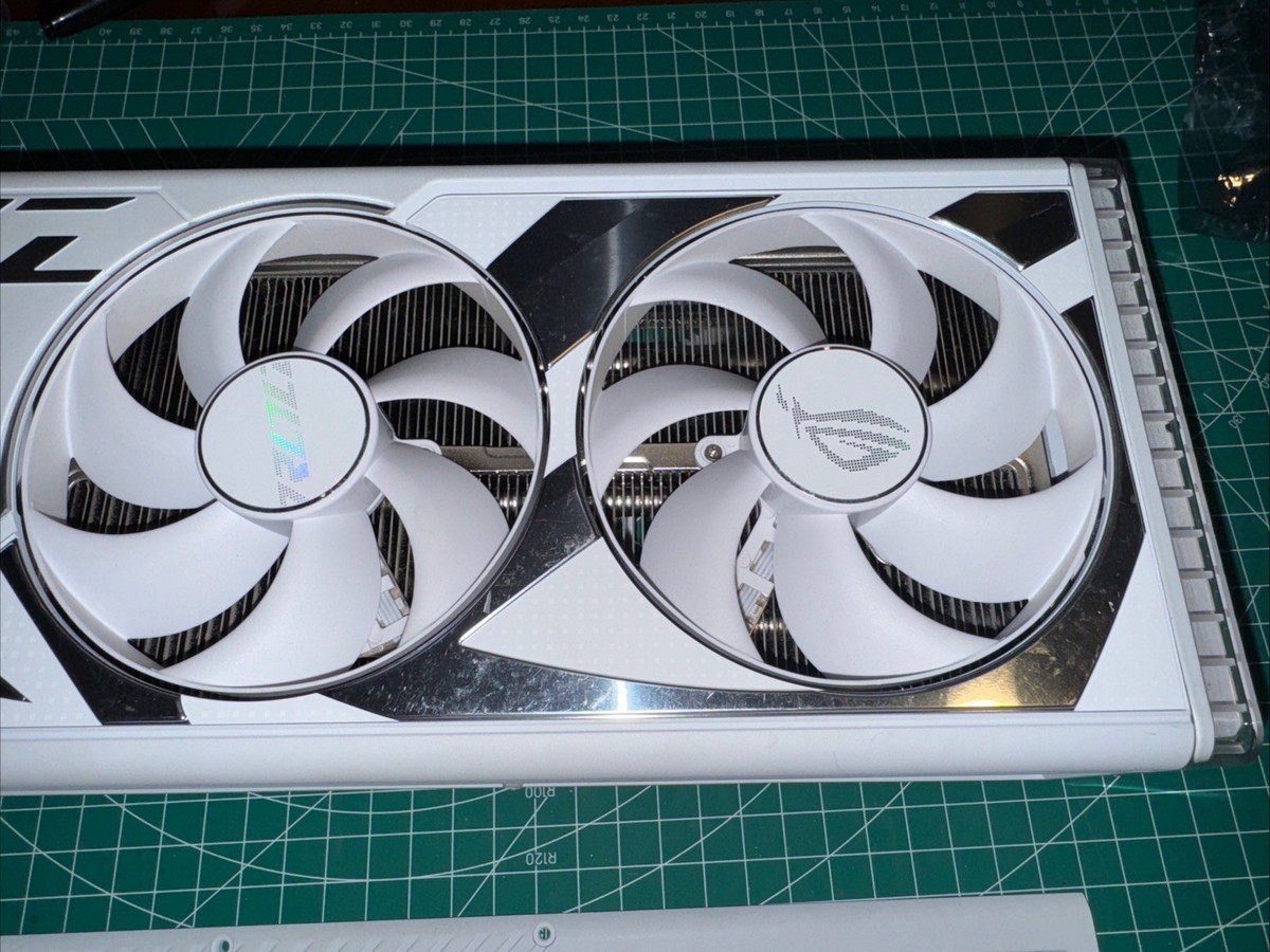 Cooler For ASUS RTX 4090 White ROG STRIX GPU (Cooler, Shroud