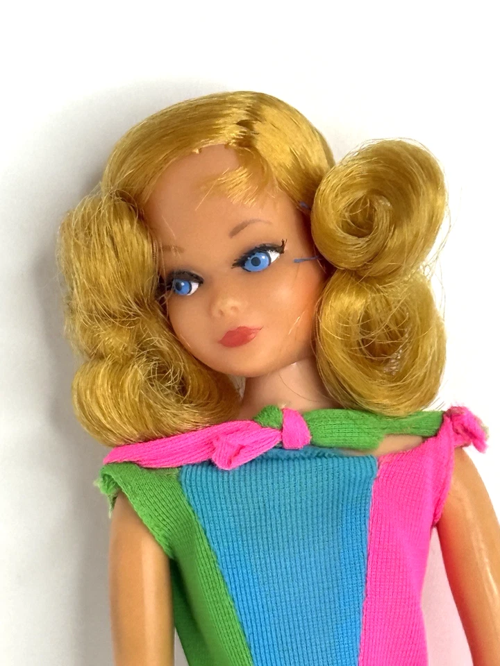 Vintage 1970 Mattel Living Skipper Doll – TNT Waist Bend Legs Blonde – Taiwan - Image 2 of 4