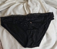 Victoria's Secret Body By Victoria Bikini Black Panties Charmed Logo Lace Medium