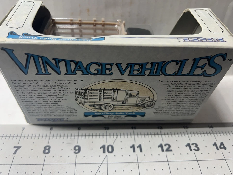 Ertl 1930 Chevrolet Stake Truck NIB Vintage Vehicles Series Livestock Transpor. - Image 2 of 3